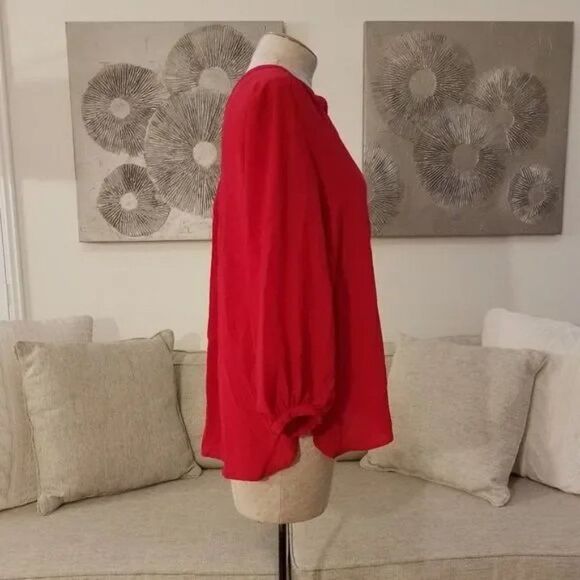 Gibson Back Pleat Blouse - size XL in Red - Picture 5 of 11